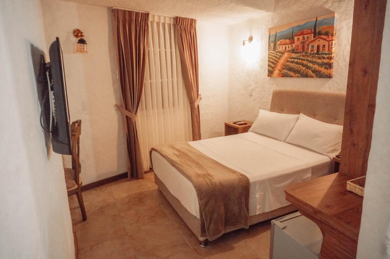 Hotel Boutique Casa Del Hidalgo Cali Esterno foto